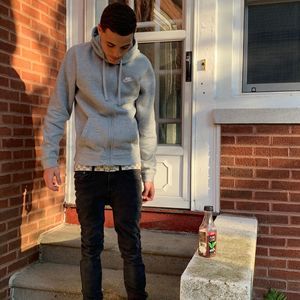 Meet your Posher, Zonte